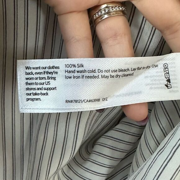 Eileen Fisher 100% Silk Oversized Striped Button Down Tunic Blouse Size S - Picture 10 of 13